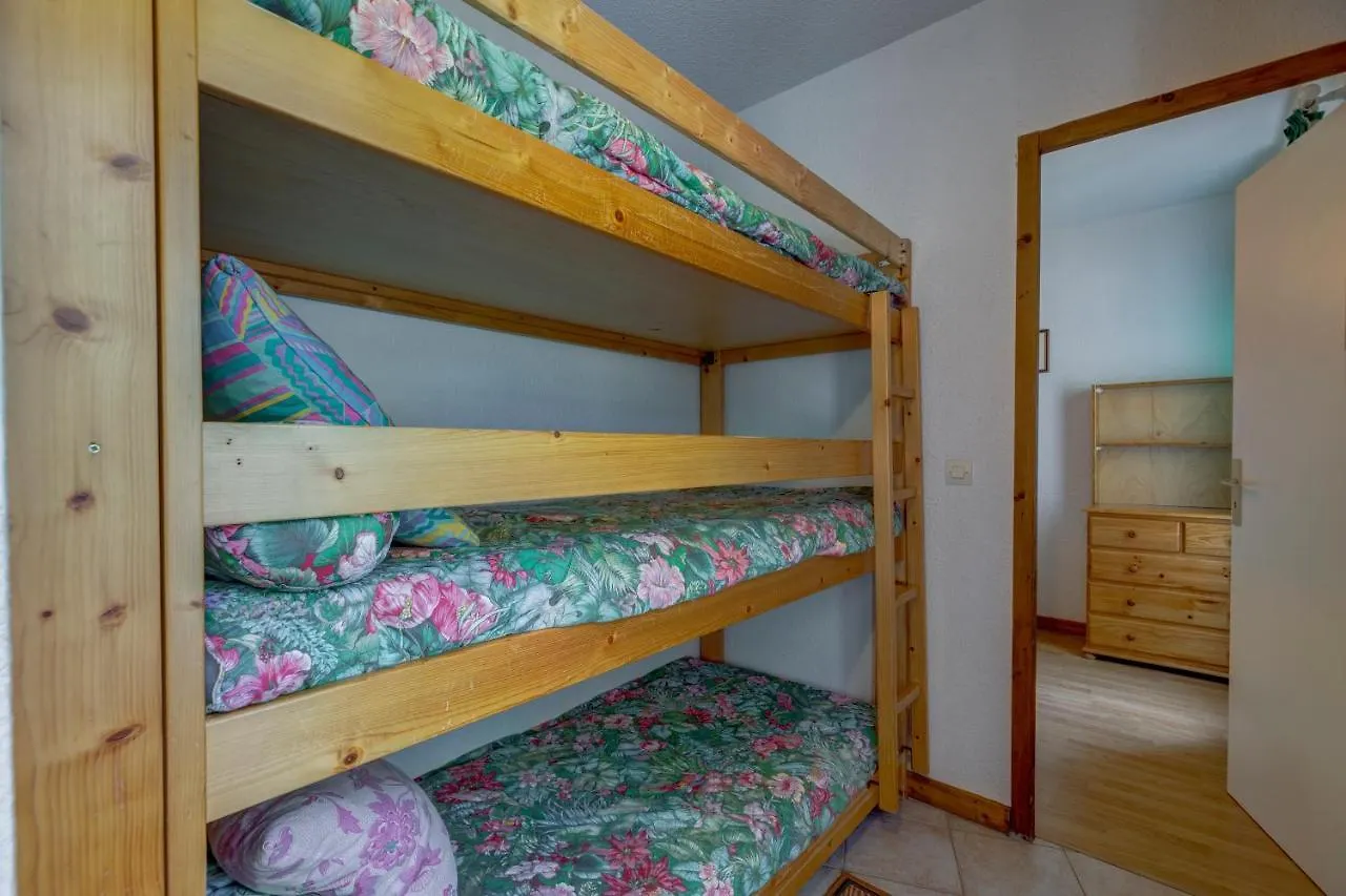 Apartment Ferienwohnung Le Col Des Aravis La Giettaz Frankreich
